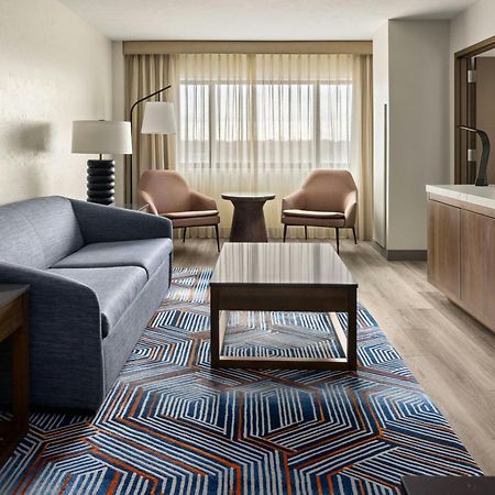 Oshkosh Marriott Waterfront Hotel & Convention Center Экстерьер фото
