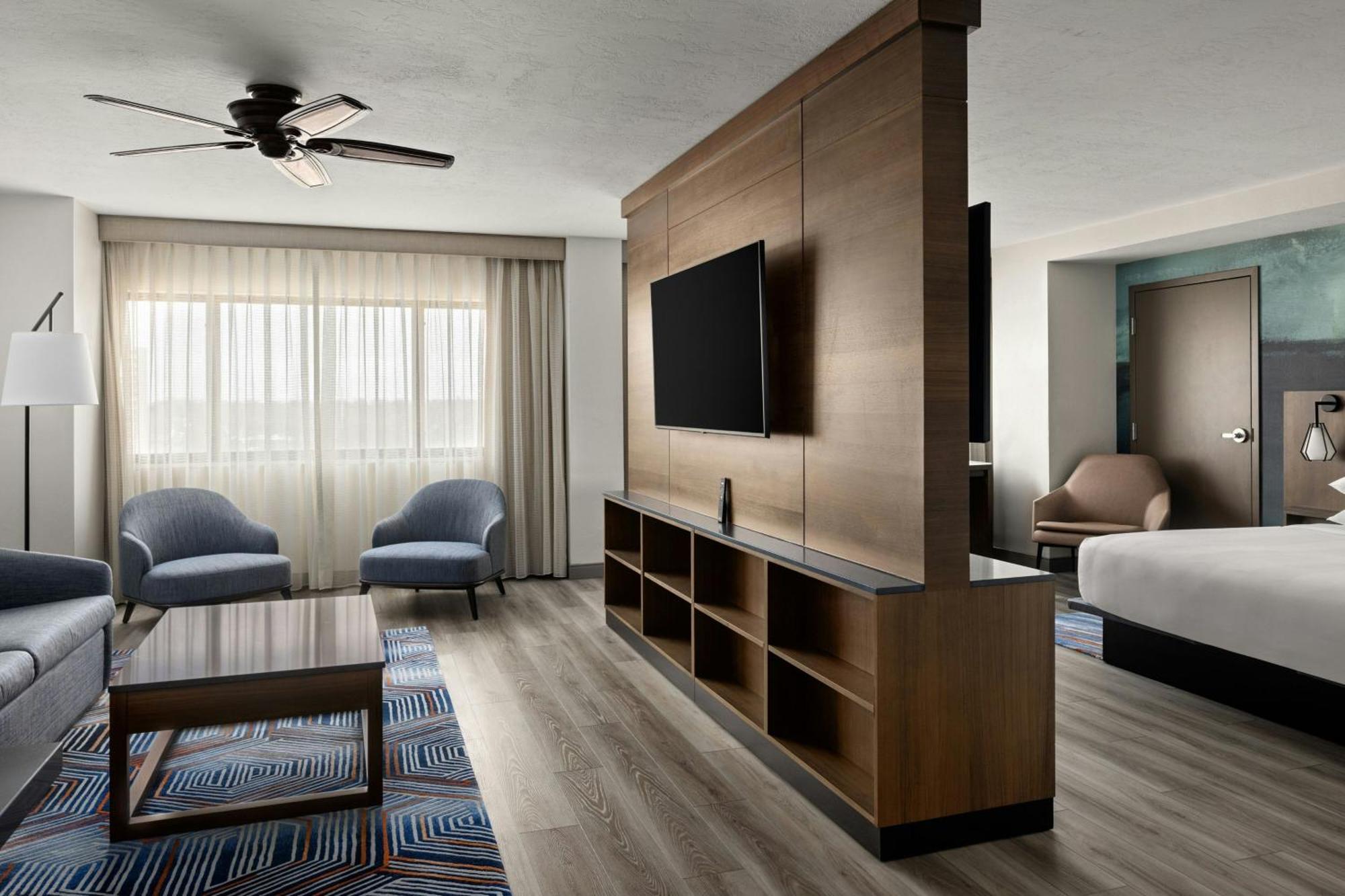 Oshkosh Marriott Waterfront Hotel & Convention Center Экстерьер фото